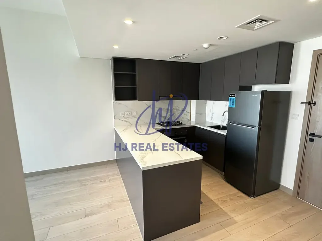 Apartment in Azizi Pearl 2 1