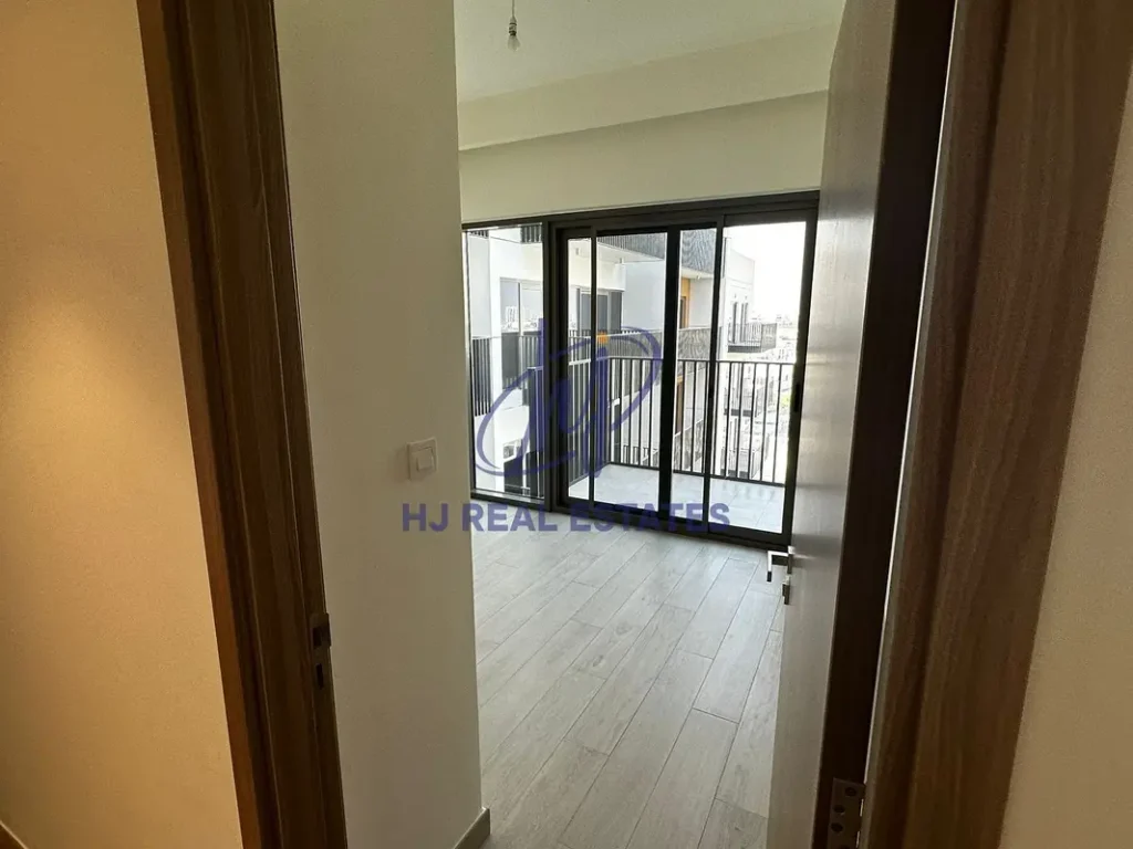 Apartment in Azizi Pearl 5 1