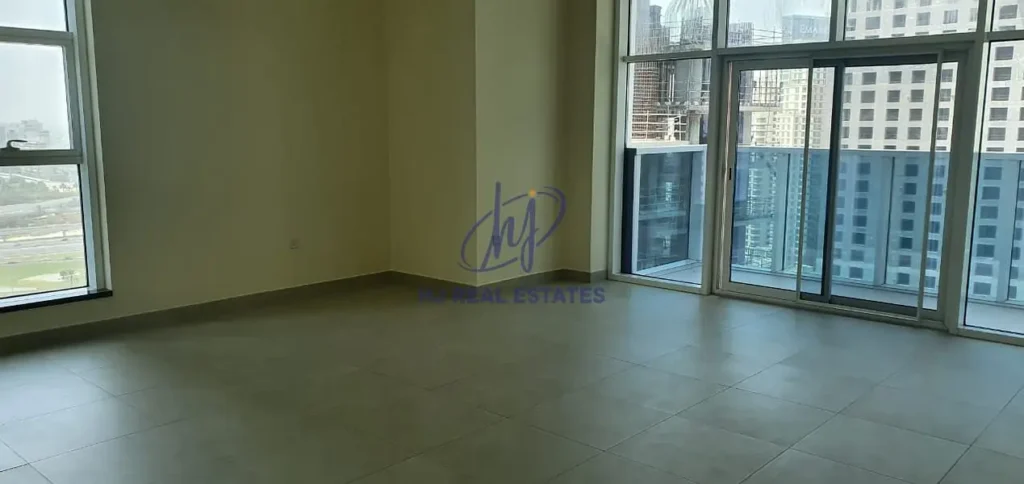 apartment for sale in Marina Arcade Tower 8